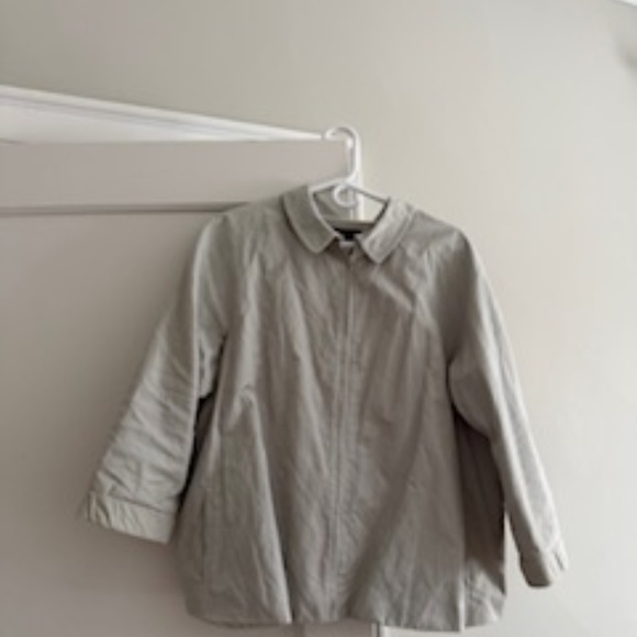 Talbots Woman Size 14W Light Gray Swing Jacket Full Zip 3/4 Sleeve Rain Coat - Picture 1 of 6